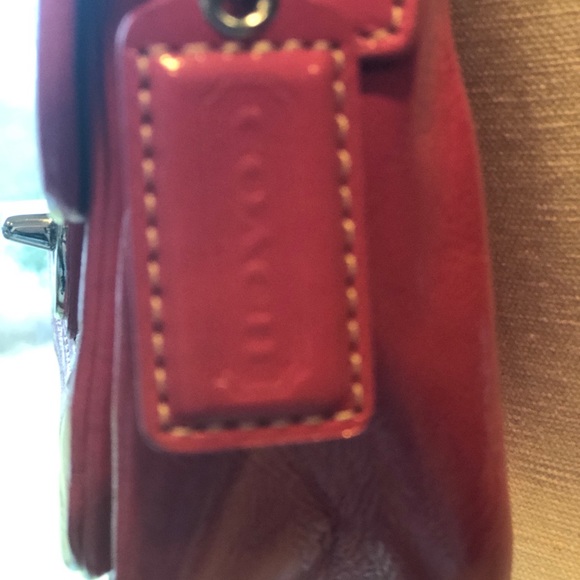 Coach mini hot pink shoulder bag - Picture 4 of 6
